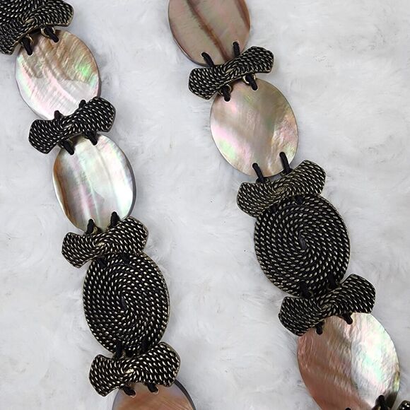 Seashell and Pewter Elastic Fashion Belt - Picture 9 of 11